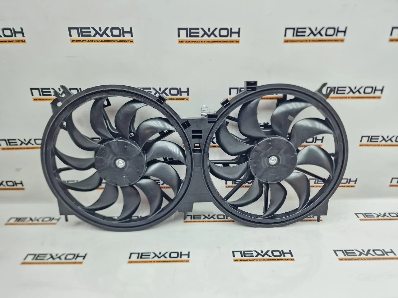 Диффузор охлаждения с вентилятором (не оригинал) NISSAN TEANA NNTEN08921 2