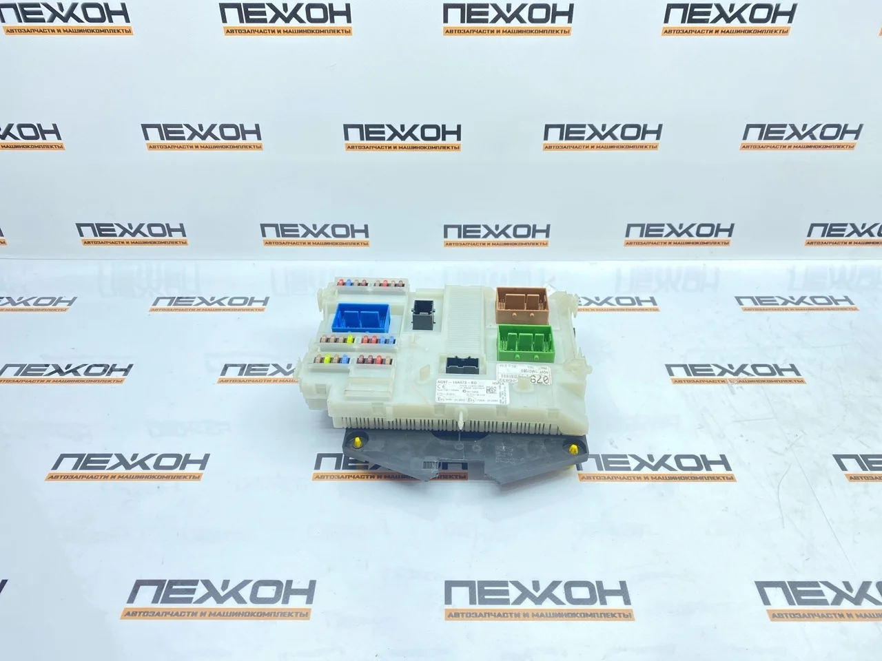 Блок предохранителей салонный FORD MONDEO 2010 1861473 4 2.0 ECOBOOST TNBA