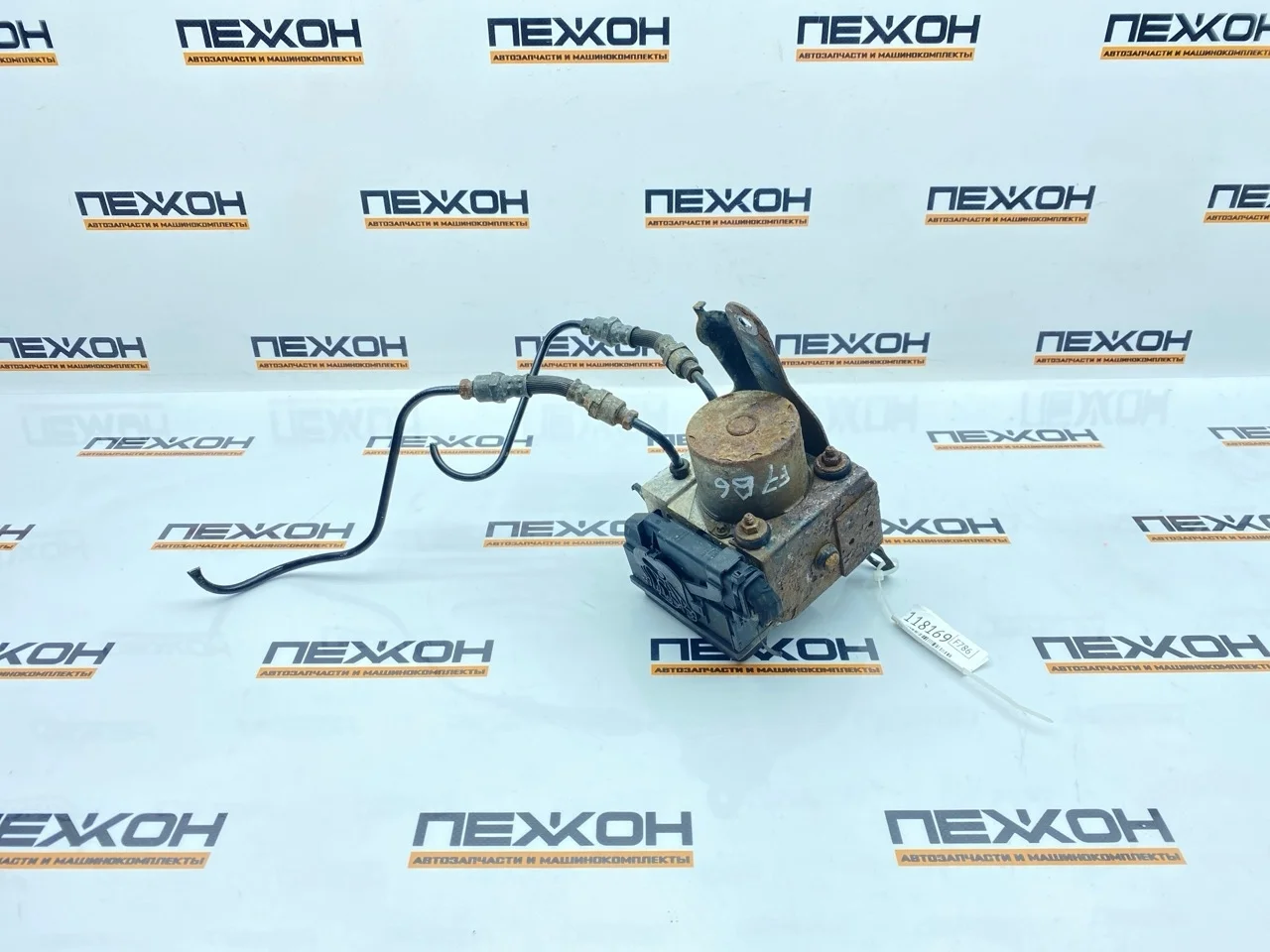 Блок ABS HYUNDAI i30 2010 589202L500 FD 1.4 G4FA