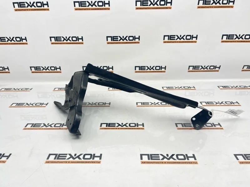 Кронштейн фары MERCEDES-BENZ C-CLASS 2012 A2046201291 W204 1.8 OM271, правый