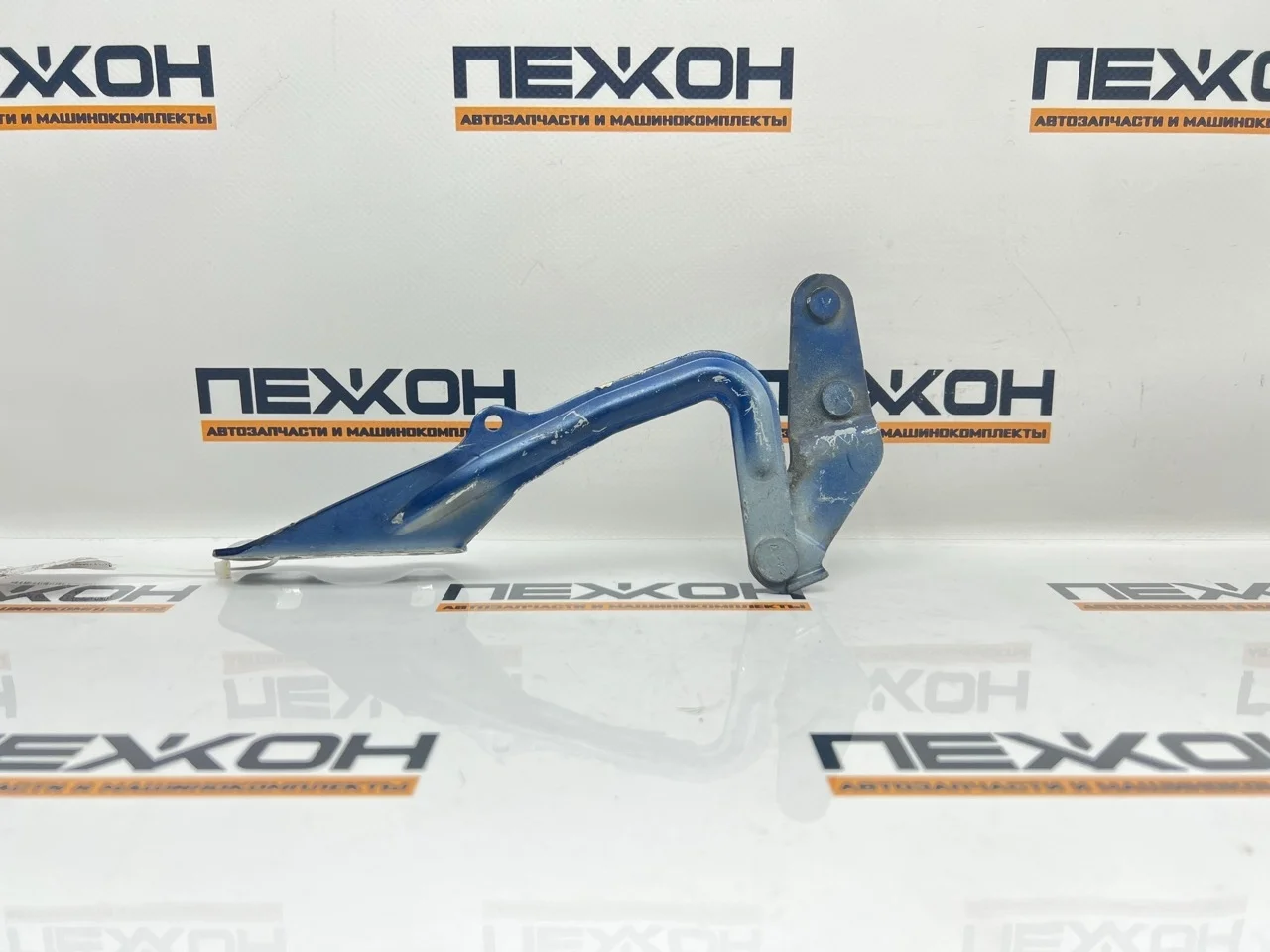 Петля капота FORD FOCUS 2007 1595455 2 1.8 QQDB, правая