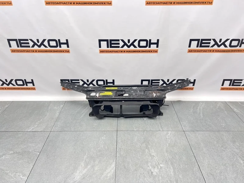 Панель передняя VOLVO V70 2005 30655380 SW 2.4 D5244T5