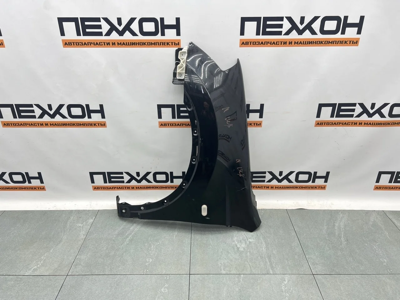 Крыло NISSAN QASHQAI 2008 F3101JD0M0 J10E 1.6 HR16DE, переднее левое