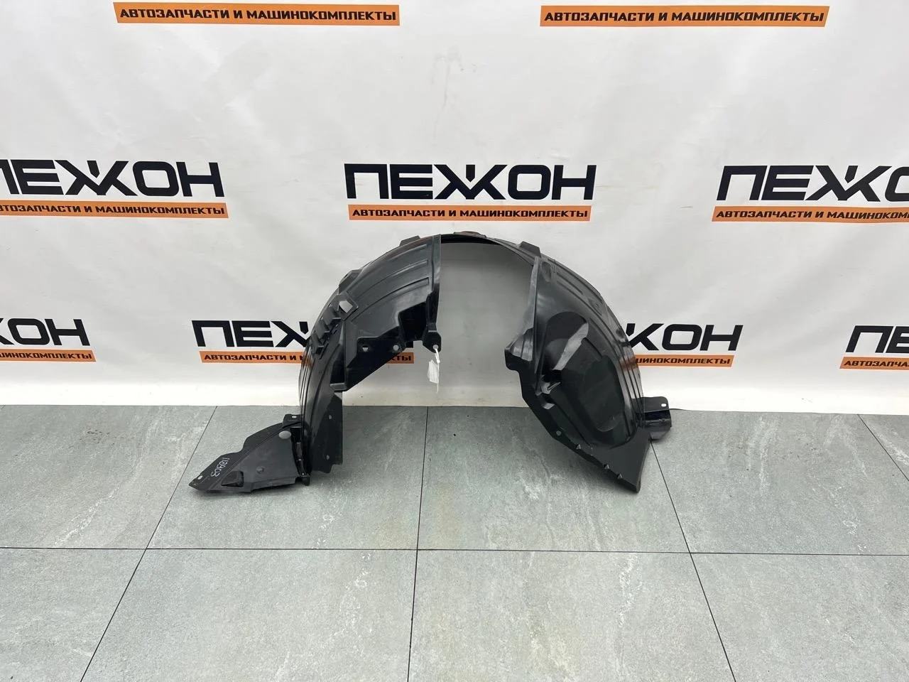 Подкрылок (дефект) NISSAN QASHQAI 2008 63842EY10A J10E 1.6 HR16DE, передний правый