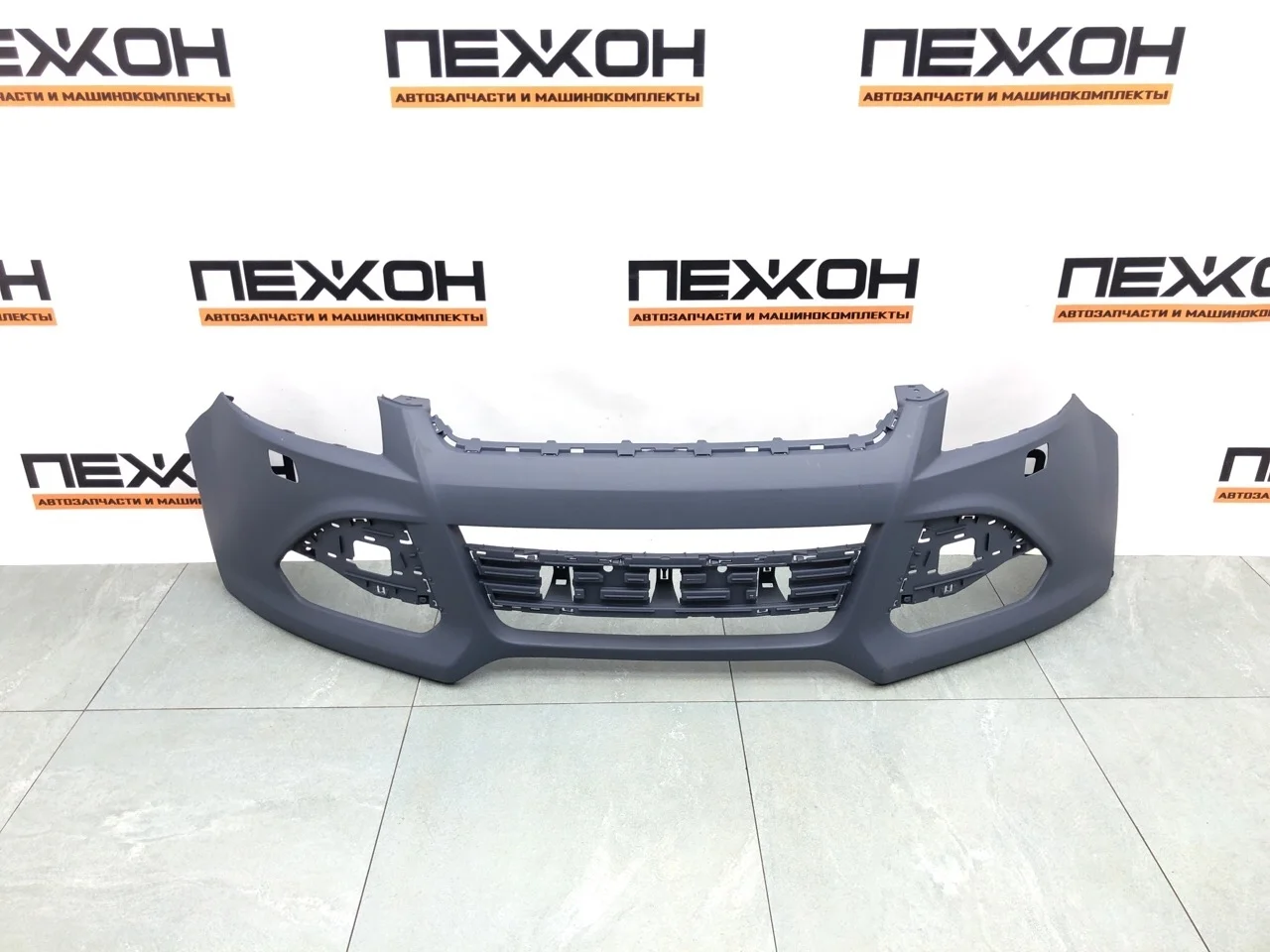 Бампер (не оригинал) FORD KUGA FDKUG13161 2, передний