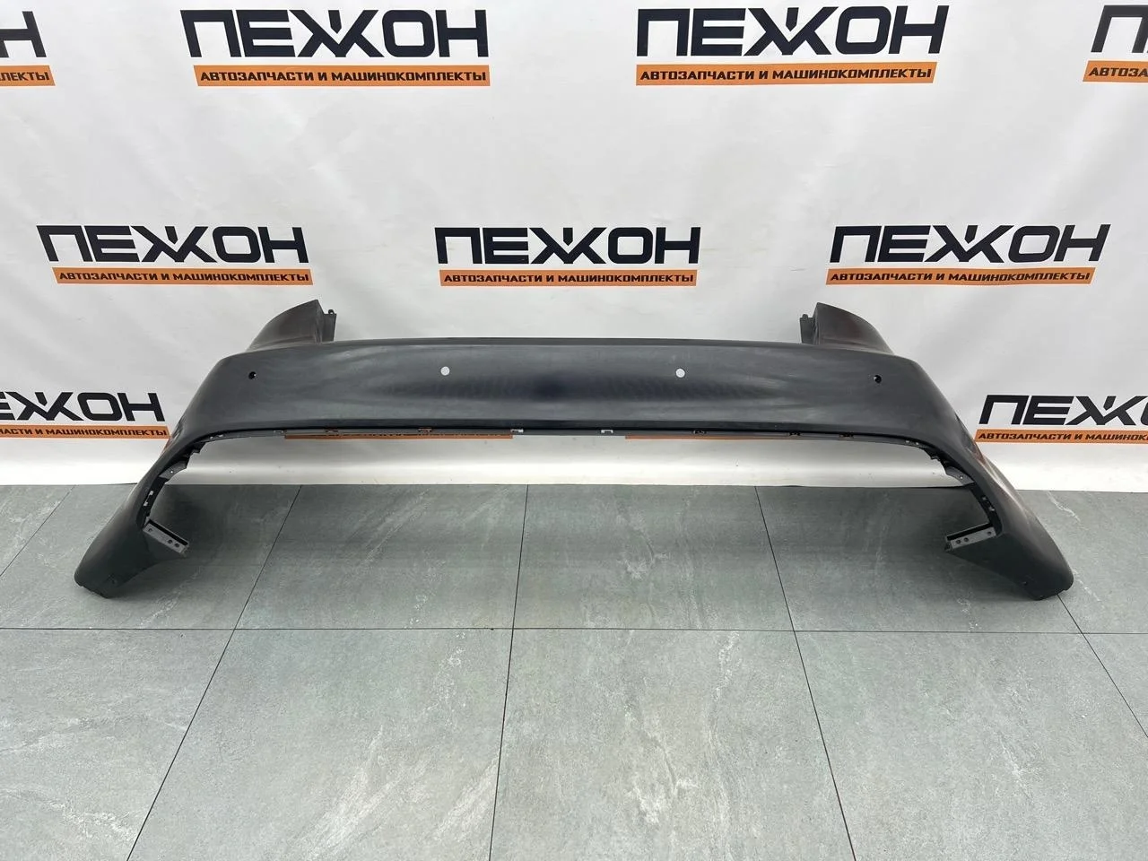 Бампер (не оригинал, дефект) KIA CERATO OEM0233 3, задний