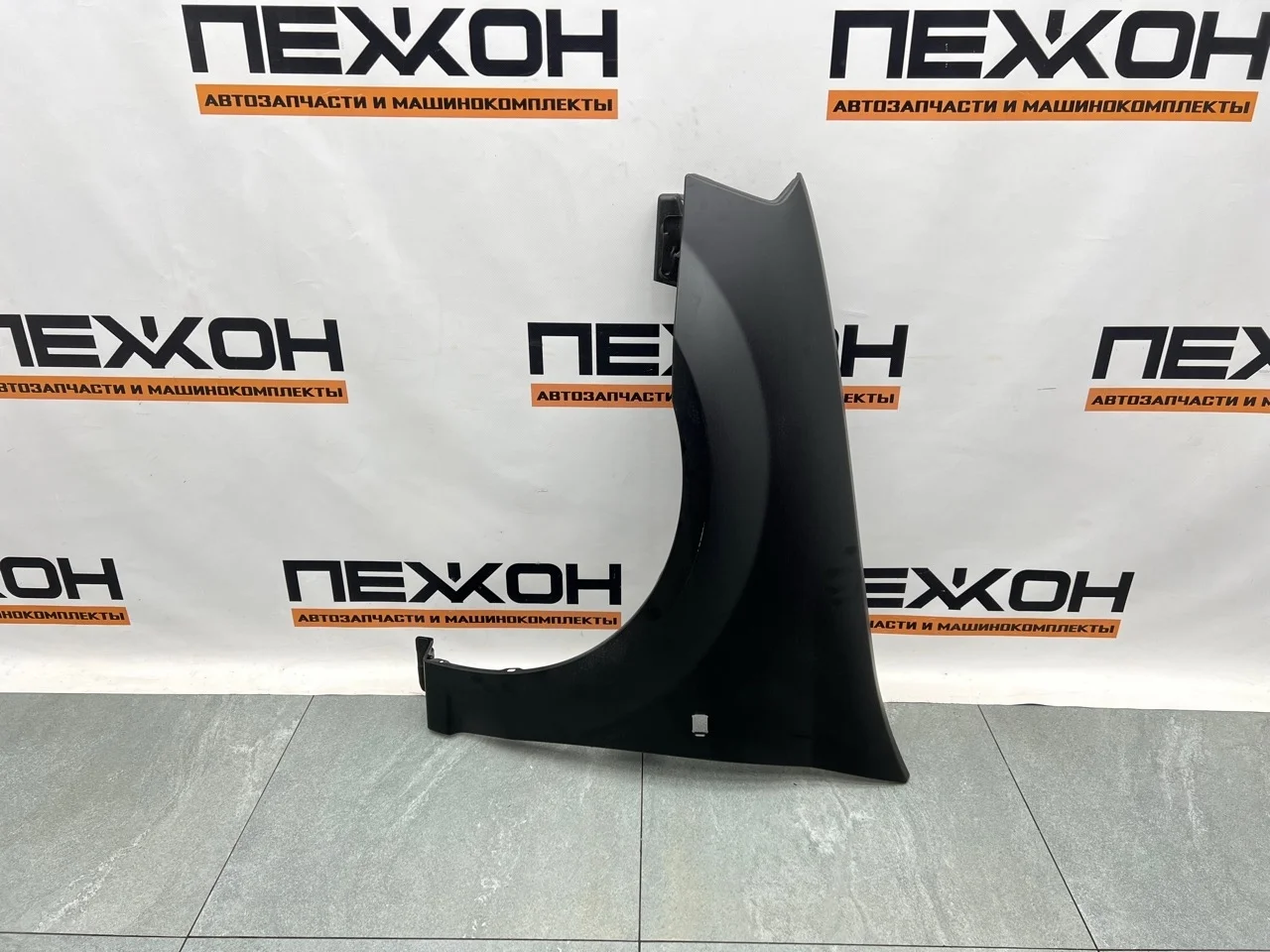 Крыло (не оригинал) RENAULT LOGAN SH000504 1, переднее левое