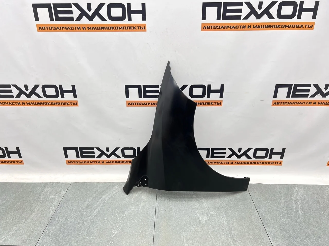 Крыло (не оригинал) RENAULT MEGANE RN10046AR 3, переднее правое