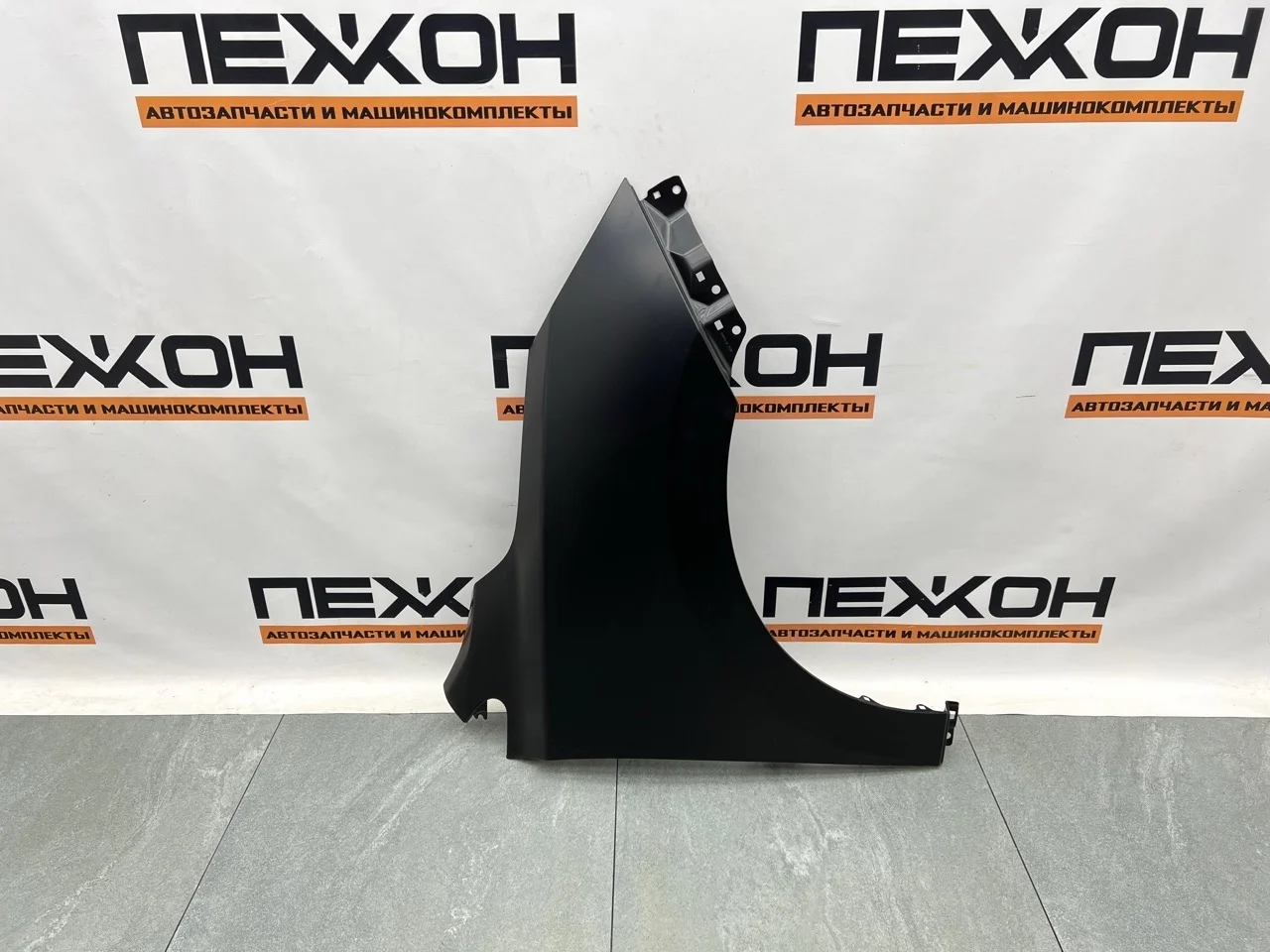 Крыло (не оригинал) HYUNDAI IX35 HN50101600R00 1, переднее правое