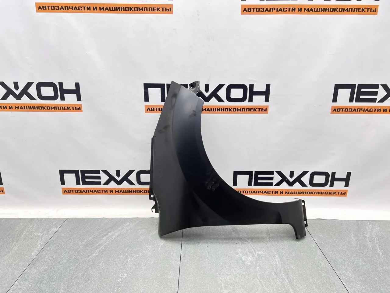 Крыло (не оригинал) FORD FIESTA 99C63R 6, переднее правое