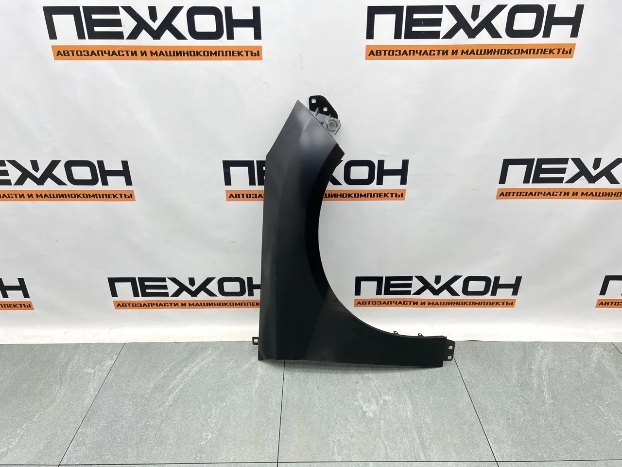 Крыло (не оригинал) FORD FOCUS 99E44R 3, переднее правое