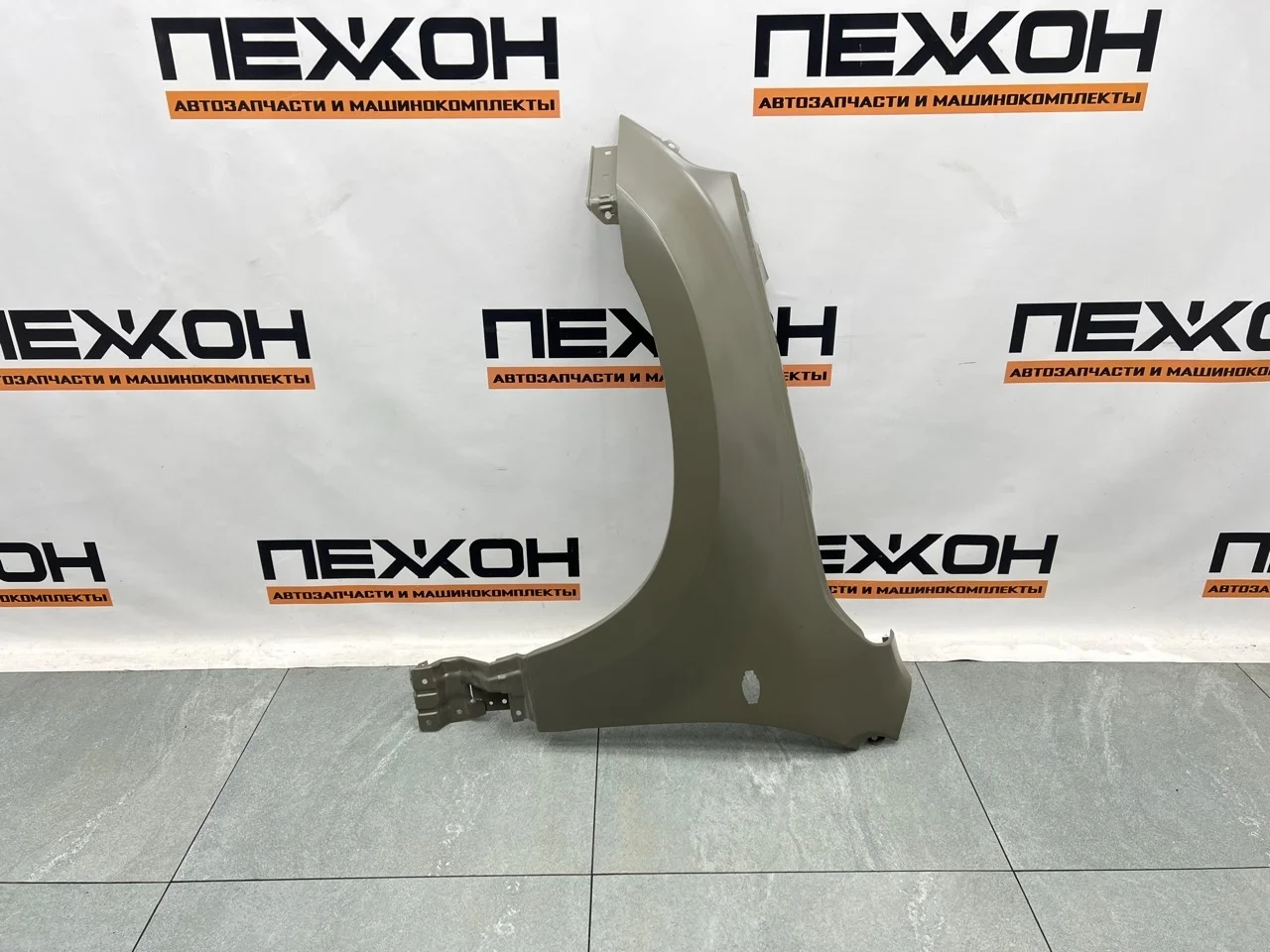 Крыло (не оригинал) SUZUKI GRAND VITARA SH000109 2, переднее левое