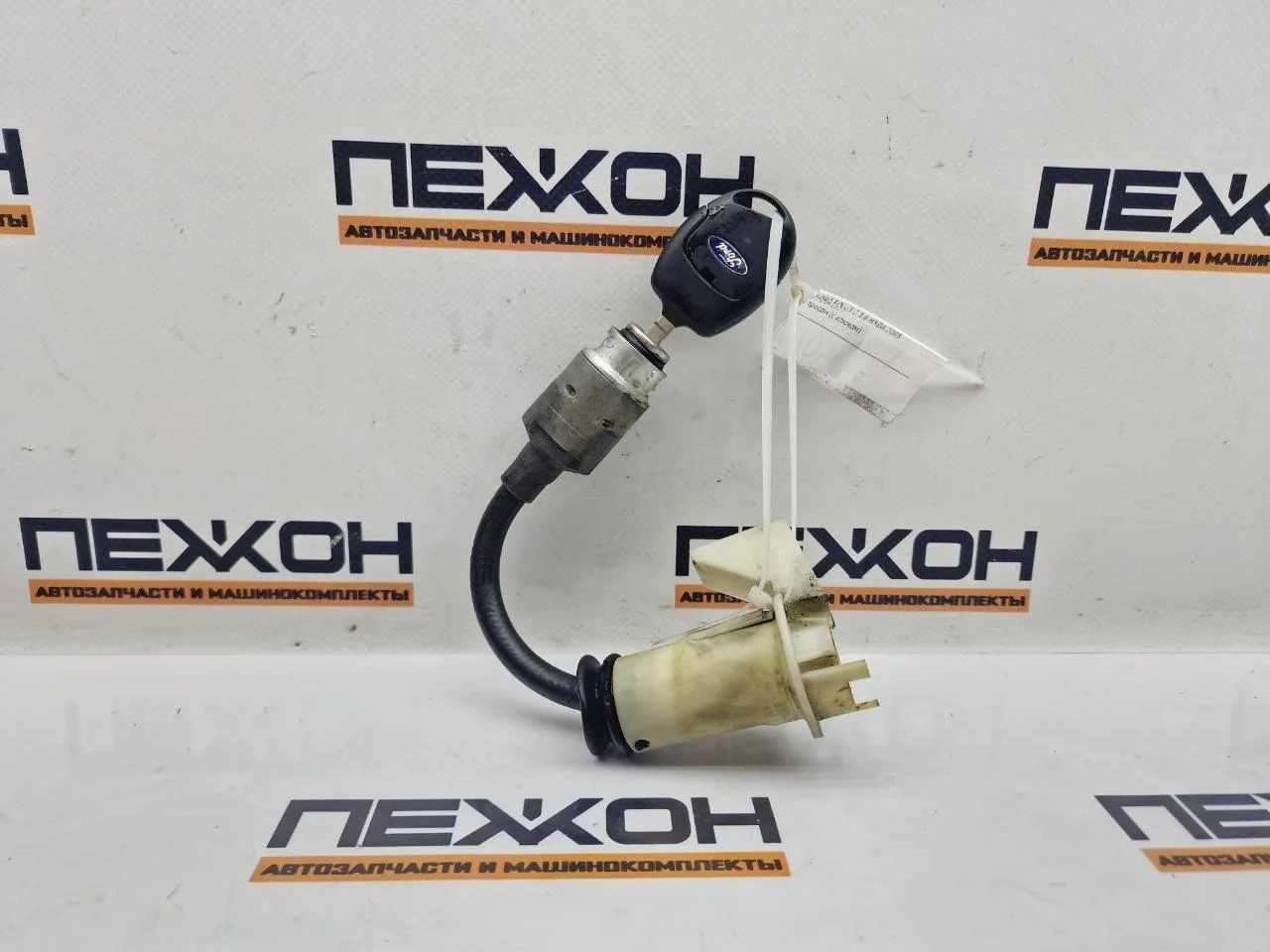 Личинка замка капота FORD FOCUS 2005 1343577 2 1.6 HXDA