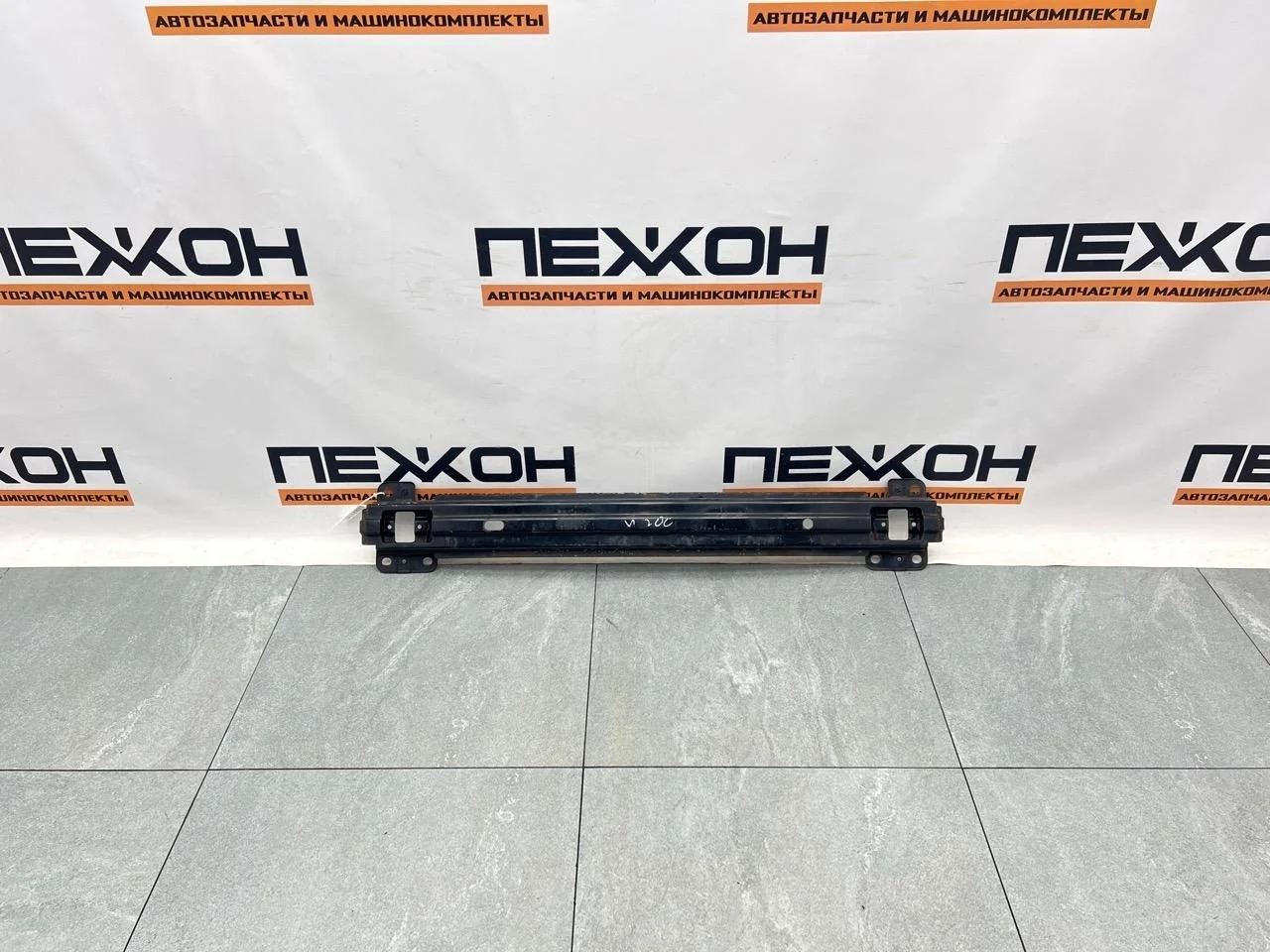 Усилитель бампера KIA CEED 2012 865301H500 ED 1.6 D4FB, передний