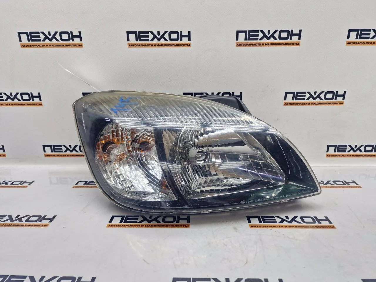 Фара KIA RIO 2009 921021G650 2 1.4 G4EE, правая
