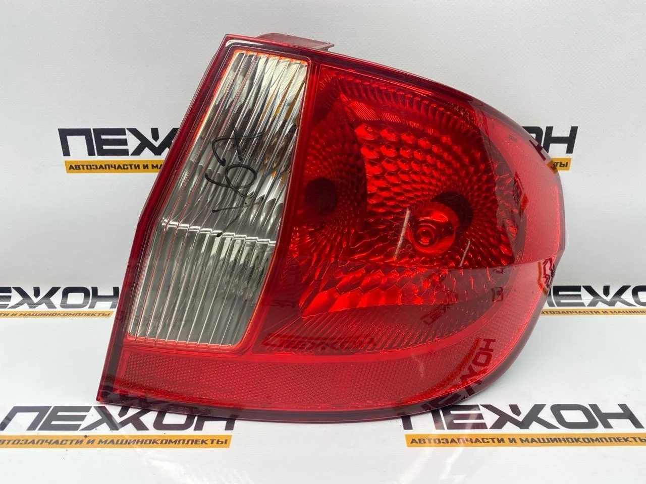 Фонарь HYUNDAI GETZ 2007 924021C510 TB 1.1 G4HG, задний правый