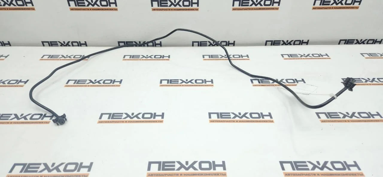 Трубка расширительного бачка FORD FOCUS 2013 1695914 3 1.6 PNDA