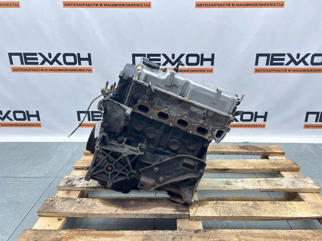 Двигатель MITSUBISHI LANCER 2005 MD979489 9 1.6 4G18