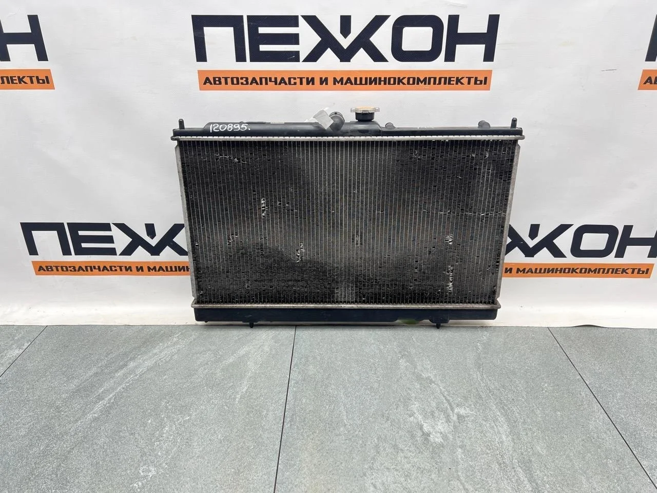 Радиатор охлаждения MITSUBISHI LANCER 2005 MR968856 9 1.6 4G18