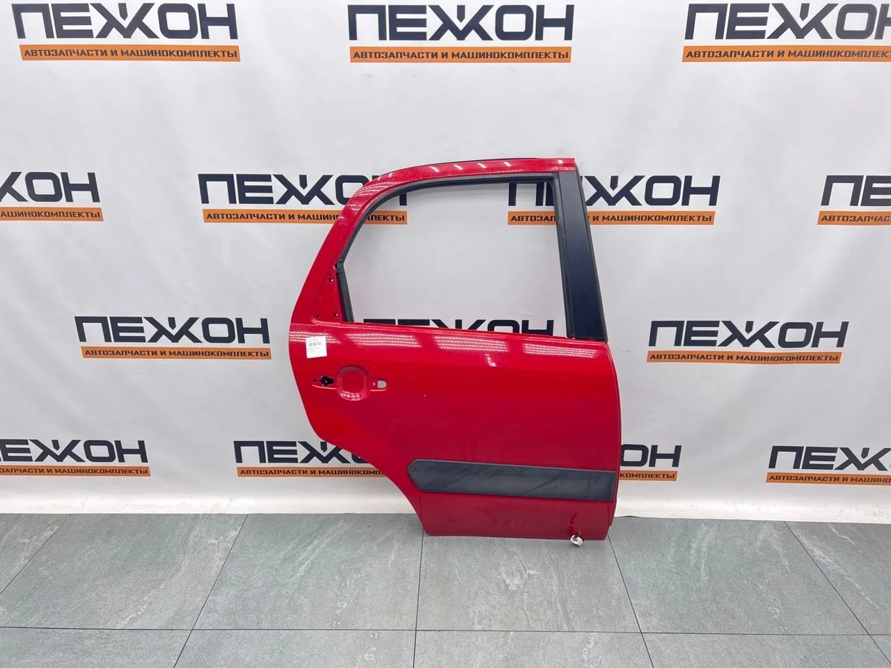 Дверь SUZUKI SX4 2006 6800379J00 GYA 1.6 M16A, задняя правая