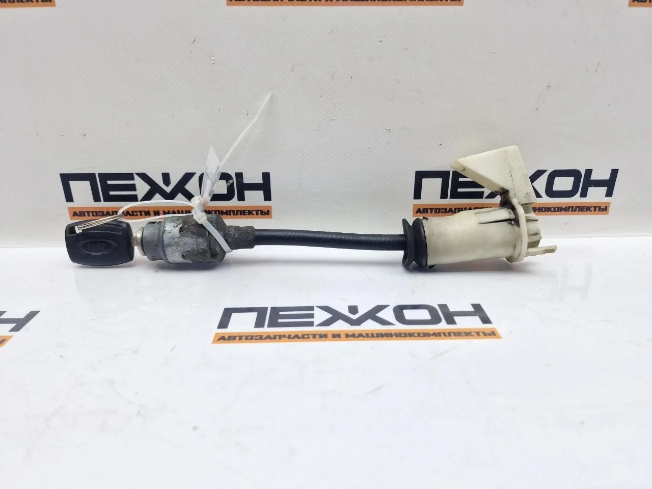 Личинка замка капота FORD FOCUS 2007 1343577 2 1.8 QQDB