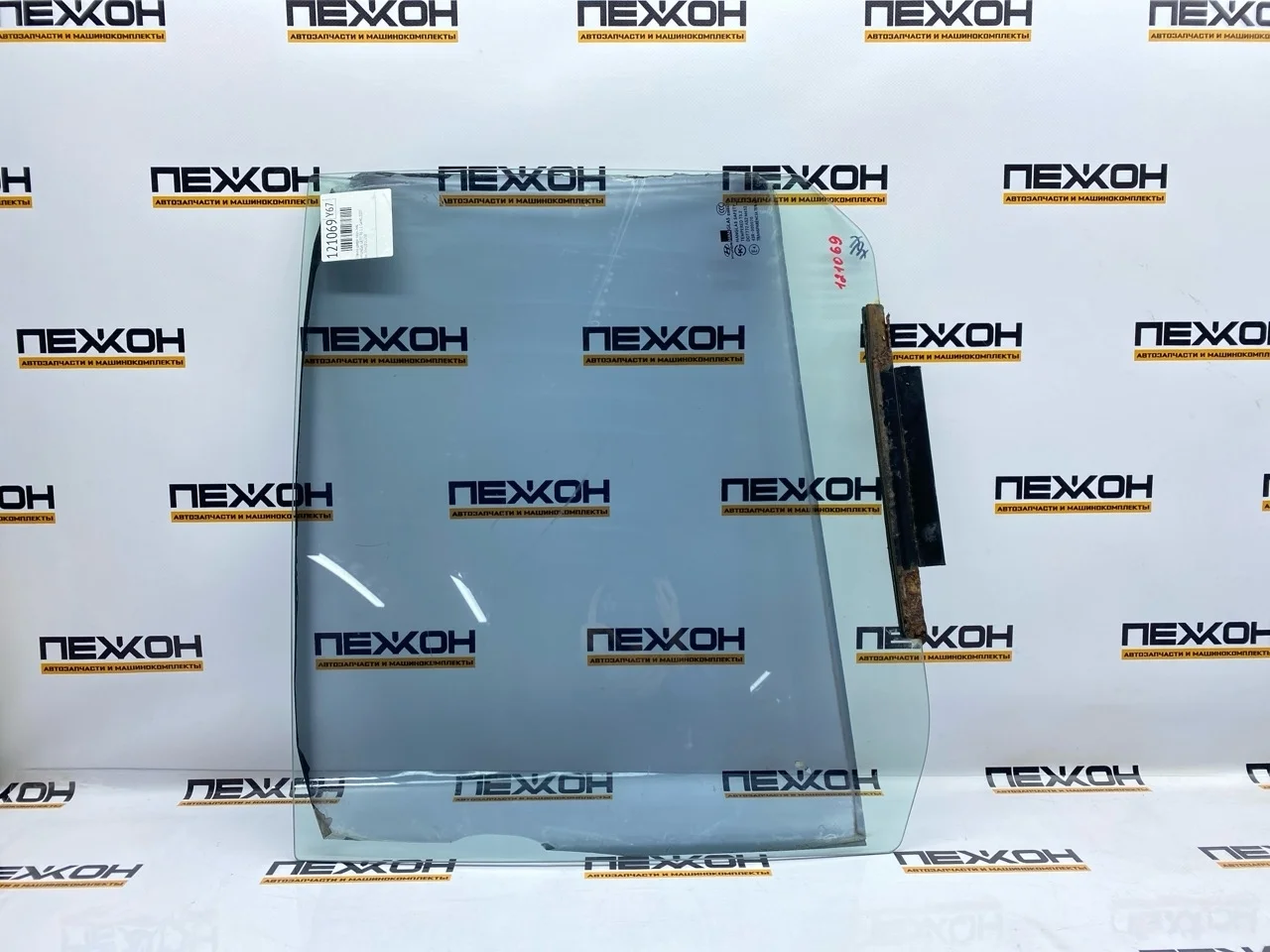 Стекло двери HYUNDAI GETZ 2007 834101C010 TB 1.1 G4HG, заднее левое