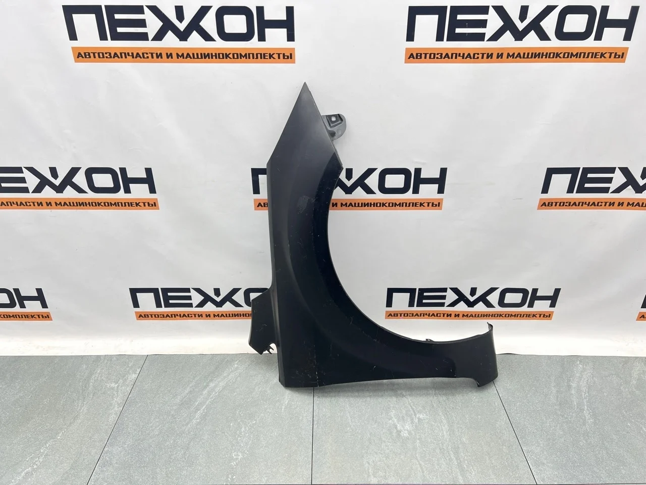 Крыло (дефект) FORD FOCUS 1521596 2, переднее правое