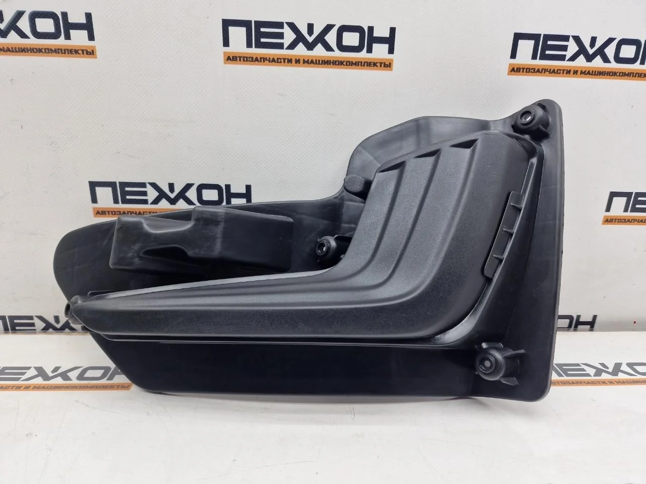 Заглушка ПТФ (не оригинал) KIA RIO 24144176 3, левая