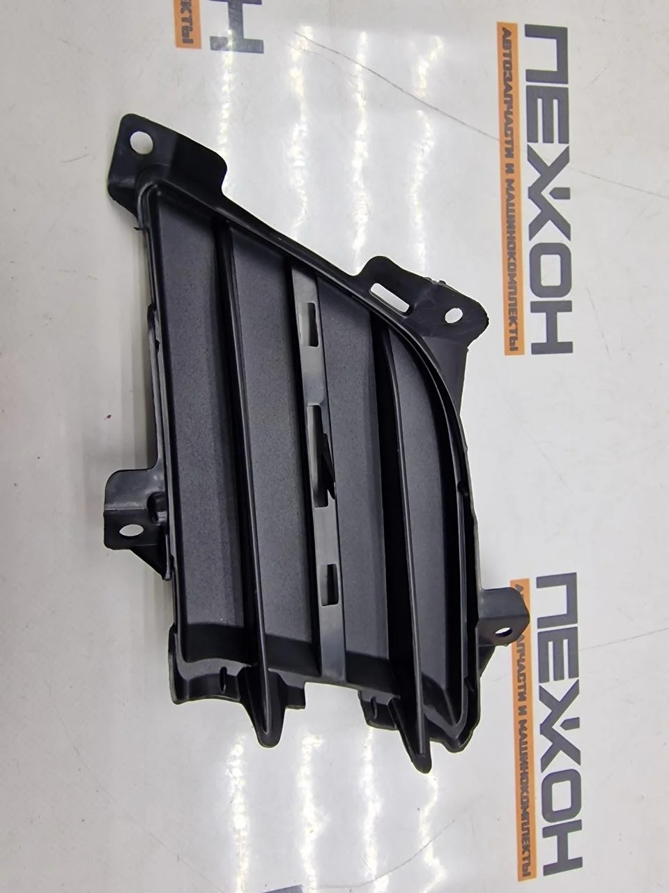 Заглушка ПТФ (не оригинал) MAZDA MAZDA6 OEM1425L 2, левая