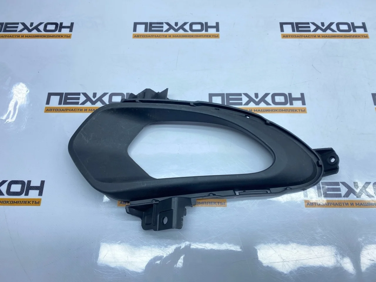 Накладка ПТФ (не оригинал) KIA CEED OEM1455L 2, левая