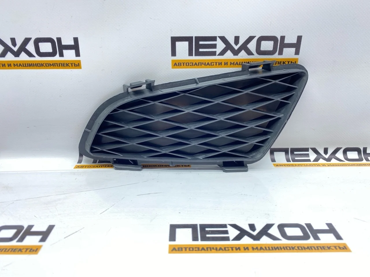 Заглушка ПТФ (не оригинал) MAZDA MAZDA6 MZ00602210L 1, левая