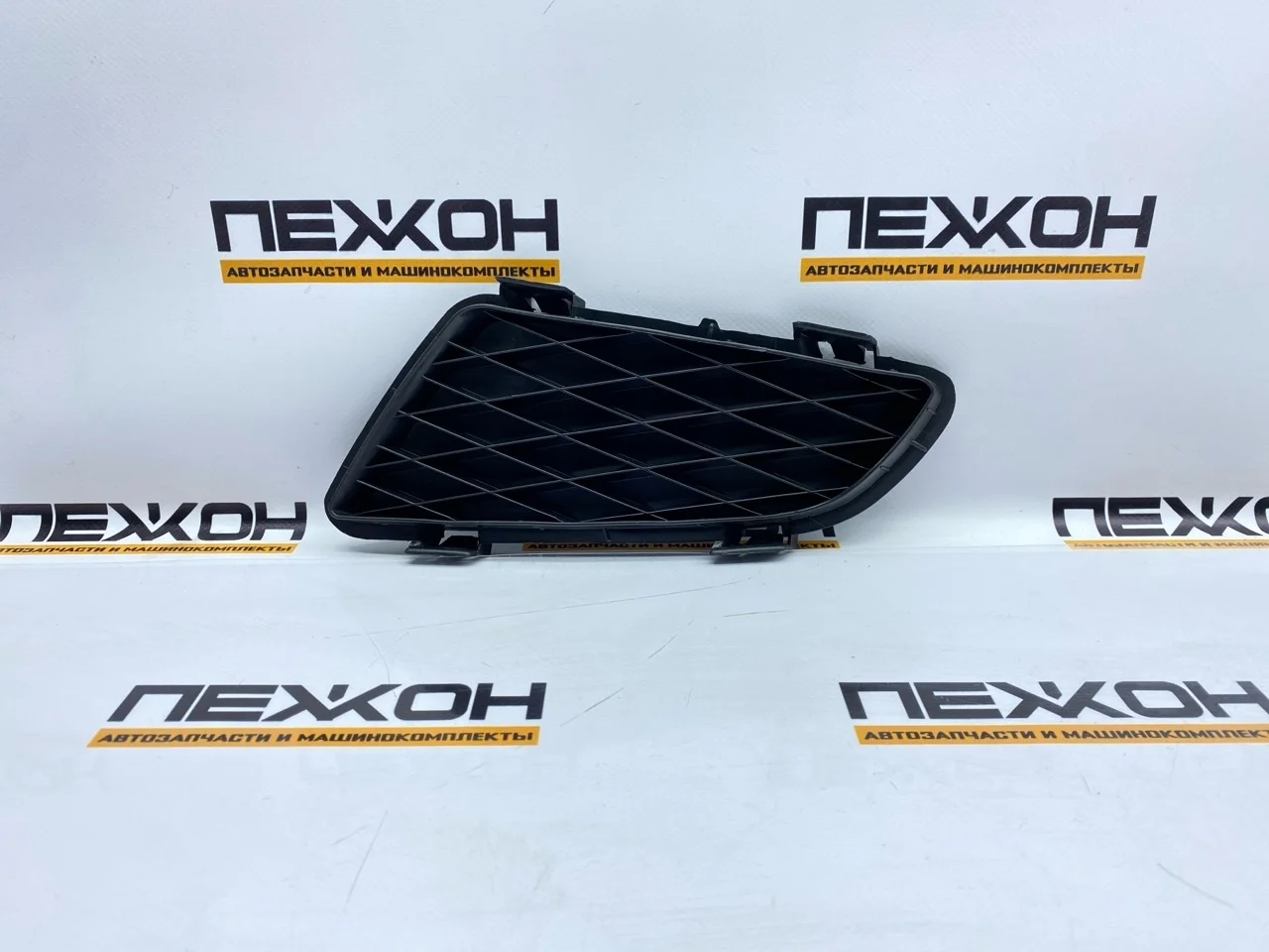 Заглушка ПТФ MAZDA MAZDA6 GJ6A50C21A 1, левая