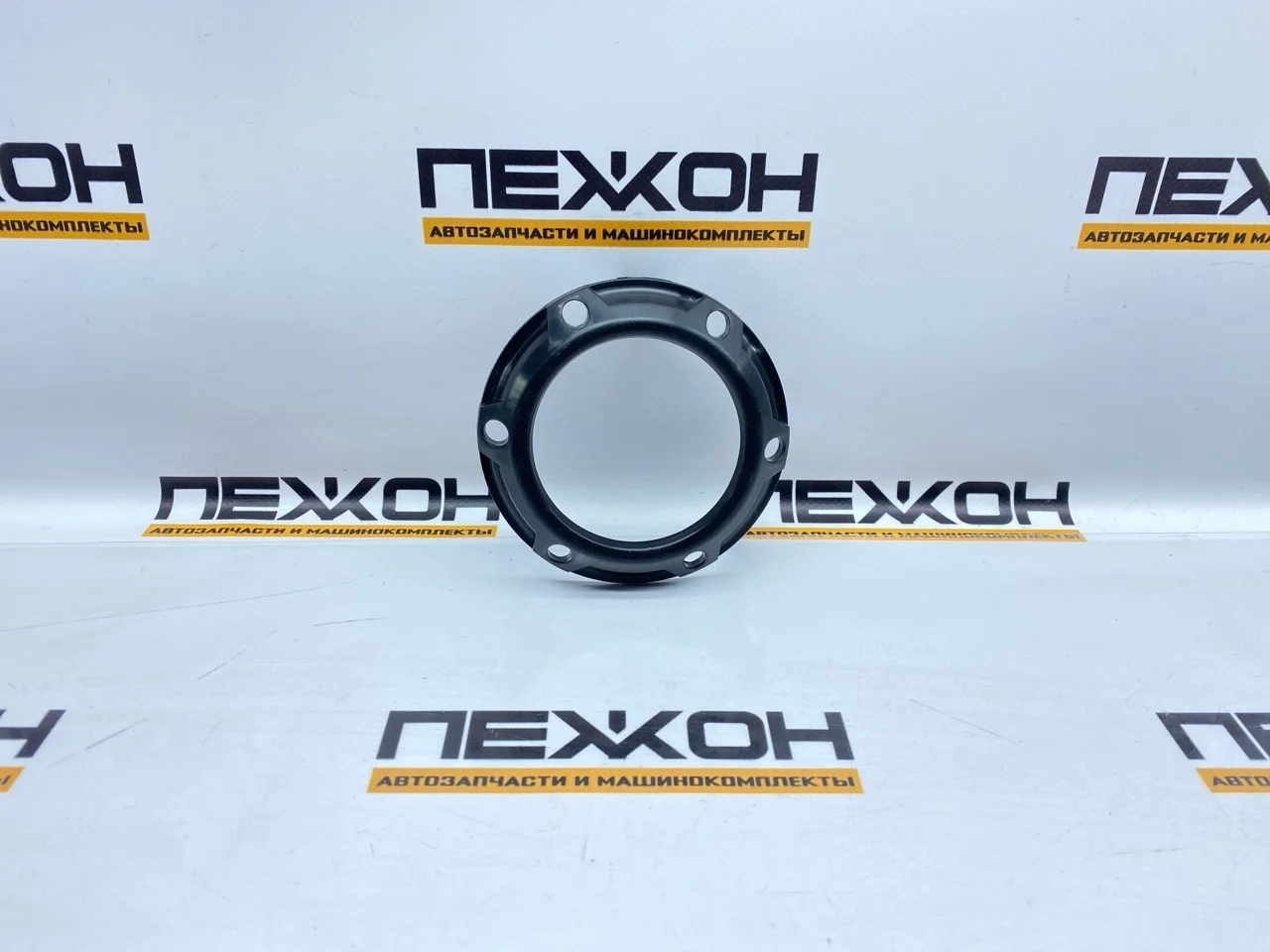 Рамка ПТФ (не оригинал) MITSUBISHI OUTLANDER MB99213CA 2