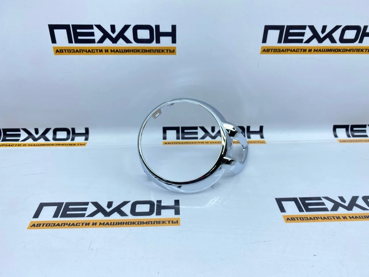 Рамка ПТФ (не оригинал) MITSUBISHI ASX PMB99170CAR 1, правая