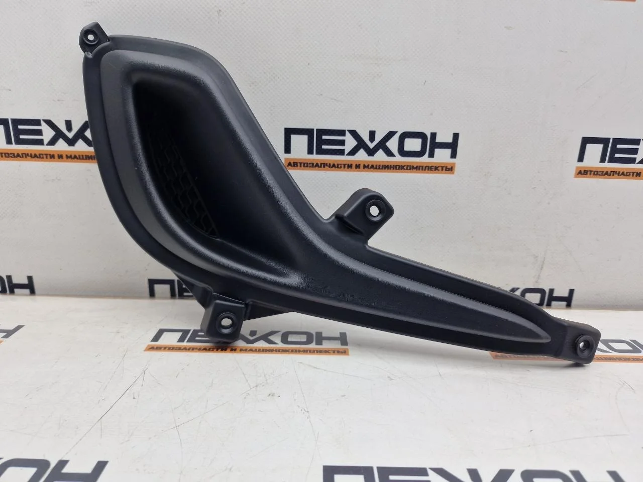 Заглушка ПТФ HYUNDAI SOLARIS 865641R000 1, правая