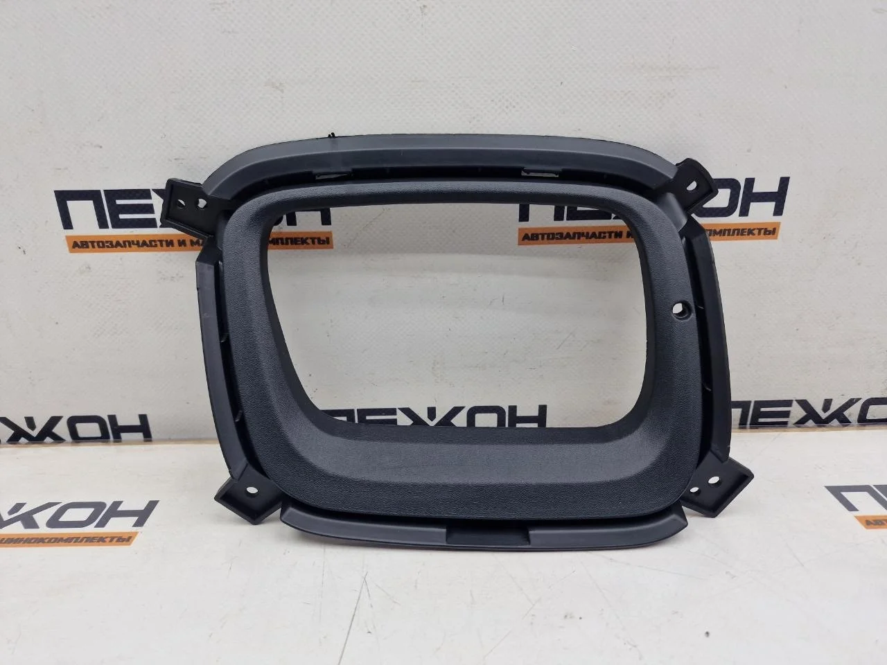 Накладка ПТФ (не оригинал) KIA SORENTO KASR013191L 2, левая