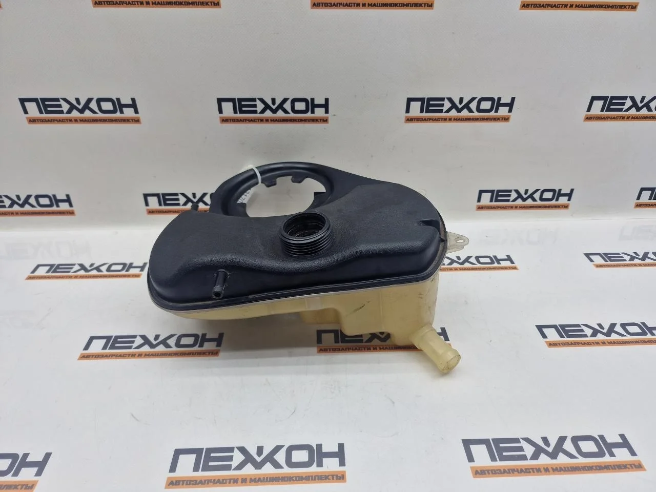 Бачок расширительный JAGUAR X-TYPE 2002 C2S18320 X400 3.0 AJ30