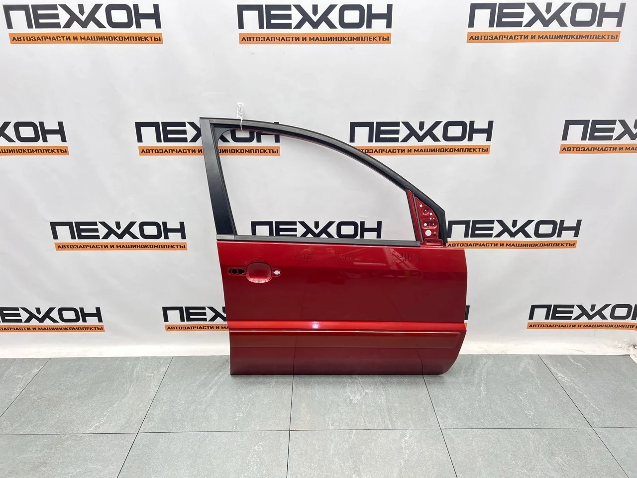 Дверь FORD FUSION 2009 1692547 1.6 FYJA, передняя правая