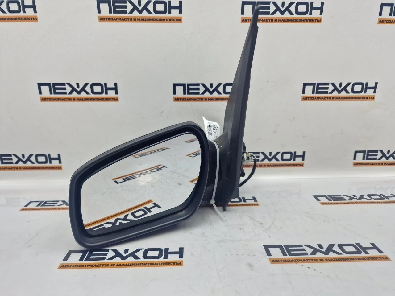 Зеркало FORD FUSION 2009 1567126 1.6 FYJA, левое
