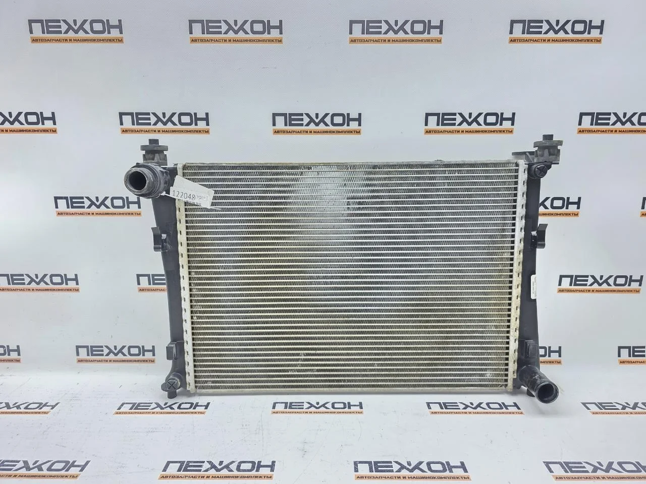 Радиатор охлаждения FORD FUSION 2009 1325831 1.6 FYJA