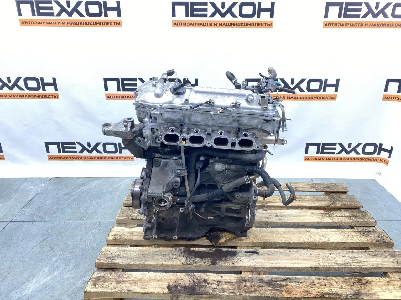 Двигатель TOYOTA Auris 2008 1900037240 E150 1.6 1ZRFE