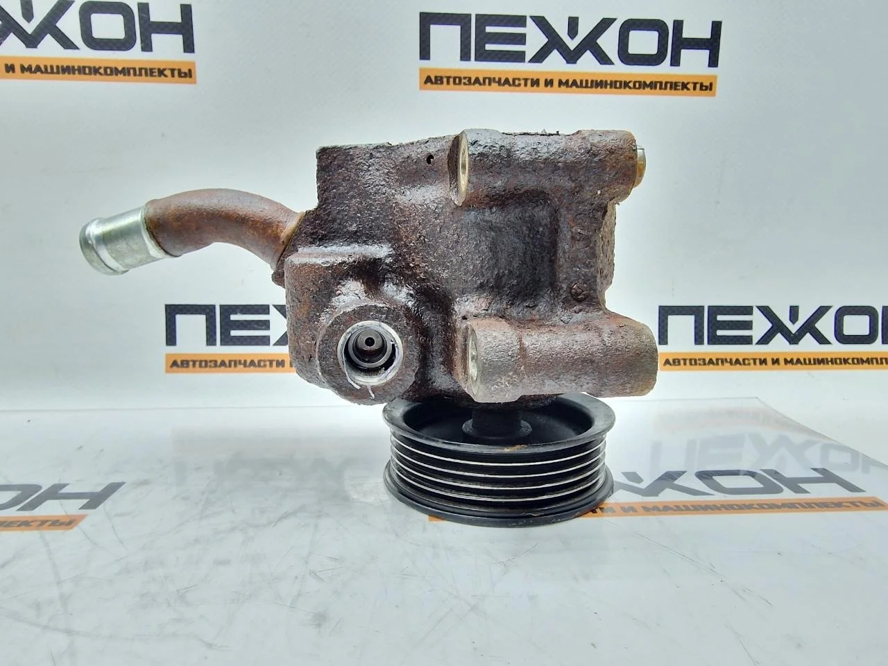 Насос ГУР FORD FUSION 2007 1426694 1.6 FYJA