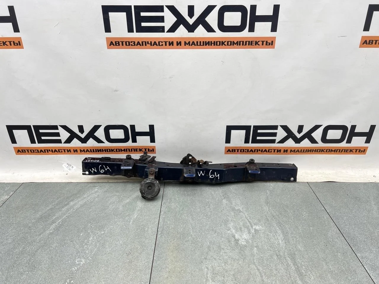 Панель передняя верхняя часть TOYOTA AURIS 2008 5320802140 E150 1.4 1NDTV