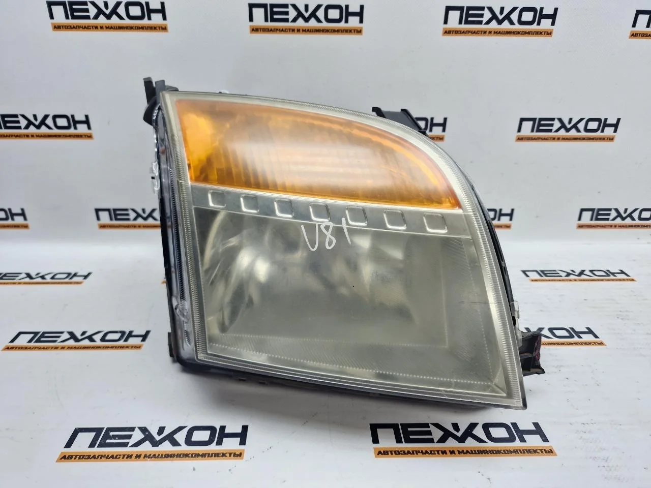 Фара (дефект) FORD FUSION 2007 1547724 1.6 FYJA, правая