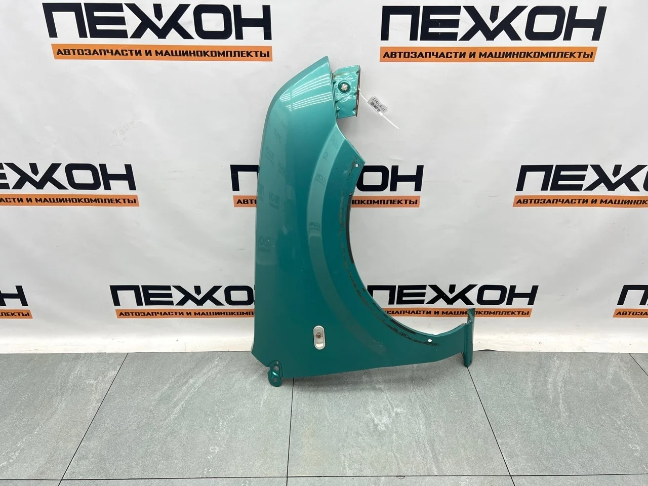 Крыло FORD FUSION 2007 1420114 1.6 FYJA, переднее правое