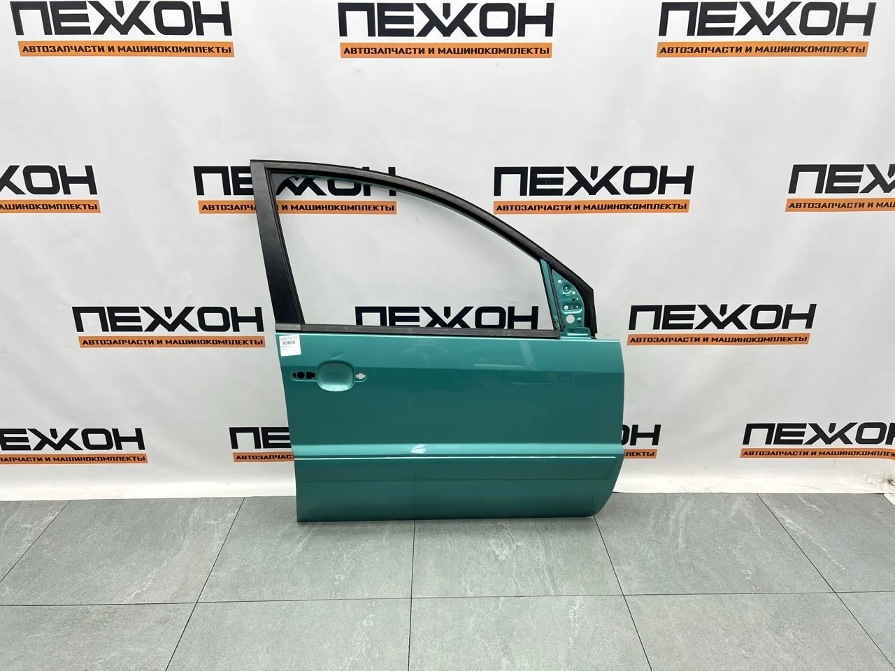 Дверь FORD FUSION 2007 1692547 1.6 FYJA, передняя правая