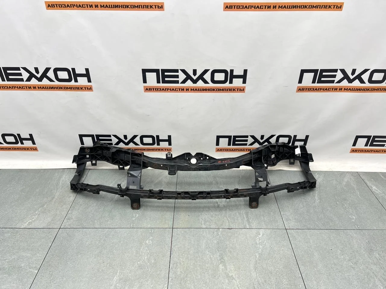 Панель передняя FORD FOCUS 2007 1675180 2 1.6 HWDA