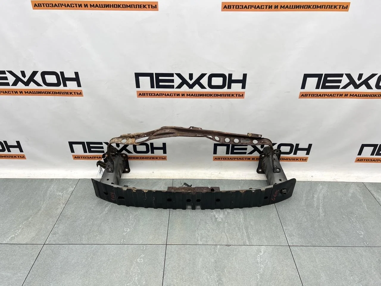 Усилитель бампера FORD FOCUS 2007 1540638 2 1.6 HWDA, передний