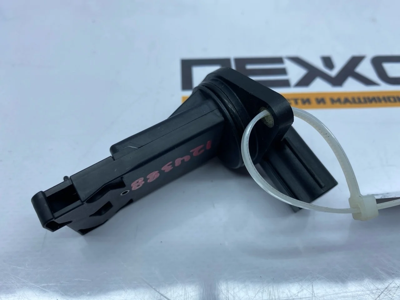 Датчик расходомера MAZDA 6 2012 PE0113215 GJ 2.2 SH