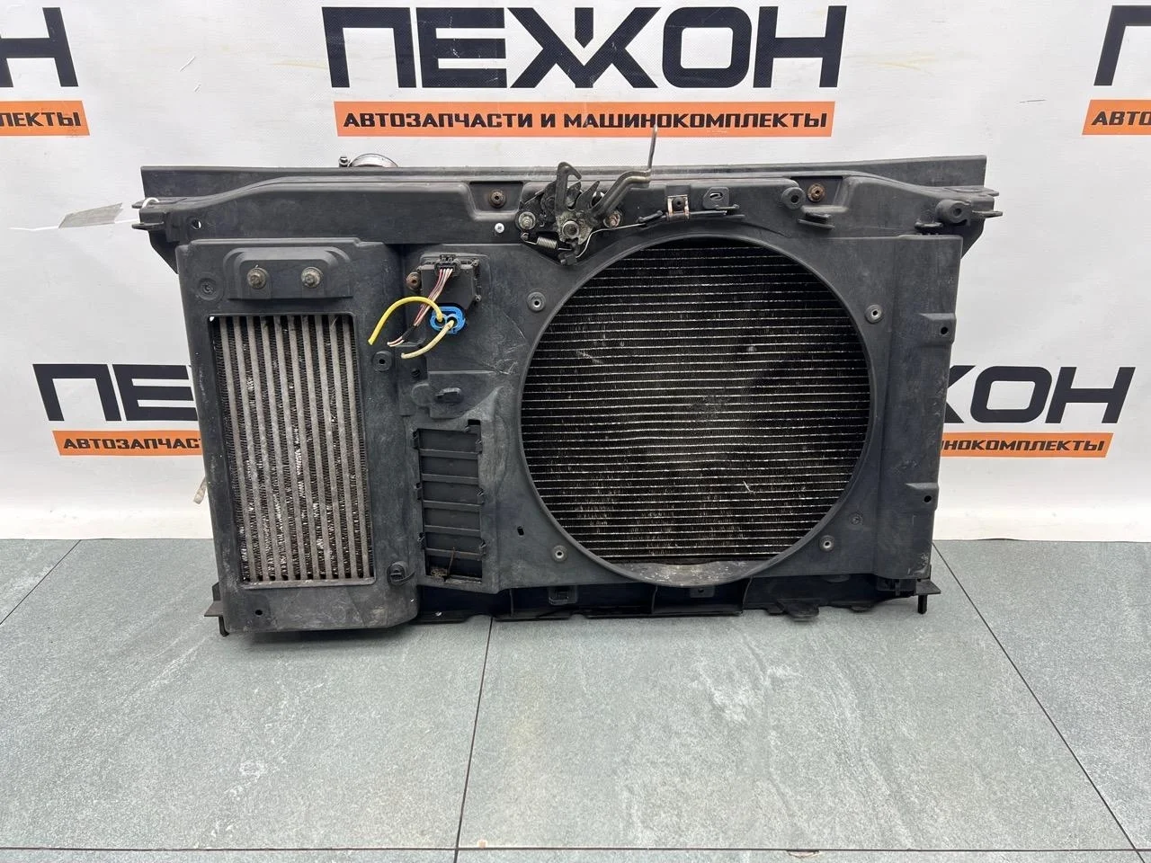 Панель передняя PEUGEOT 308 2008 7104V2 1 1.6 EP6DT